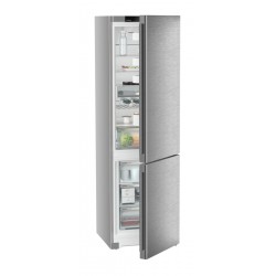Lodówka wolnostojąca z uchylonymi drzwiami