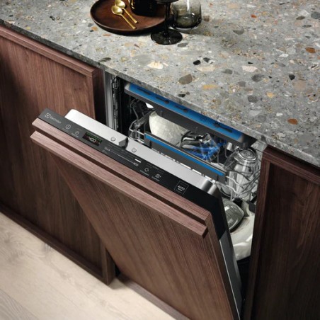 Zmywarka w zabudowie 45 cm Electrolux KEMC3211L
